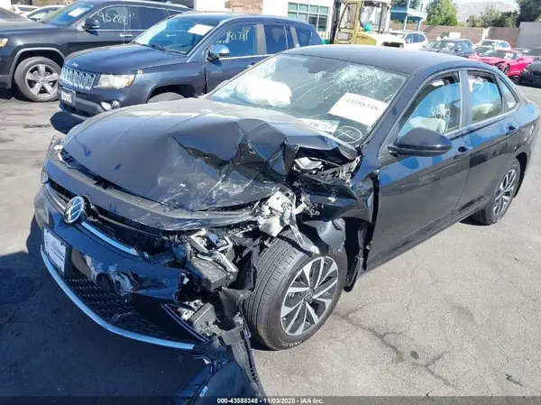3VW5X7BU4SM110962 2025 VOLKSWAGEN JETTA - Image 2