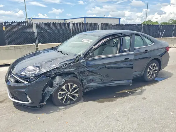 3VW5X7BU5SM065465 2025 VOLKSWAGEN JETTA - Image 1