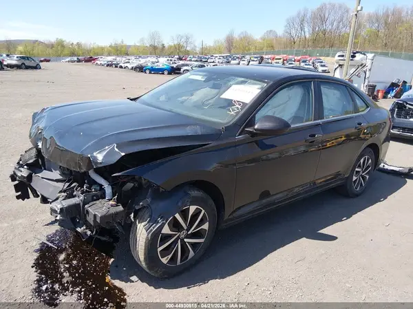 3VW5X7BU6SM024505 2025 VOLKSWAGEN JETTA - Image 2