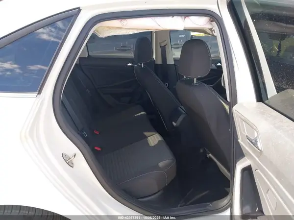 3VW5X7BU6SM071551 2025 VOLKSWAGEN JETTA - Image 8