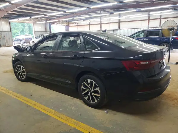 3VW5X7BU6SM073171 2025 VOLKSWAGEN JETTA - Image 2