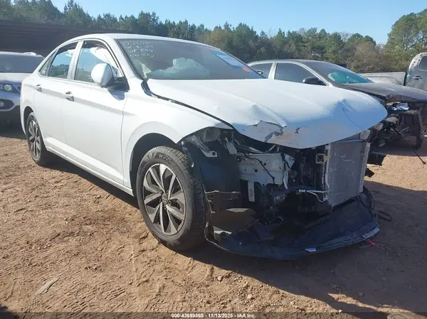 3VW5X7BU7SM033391 2025 VOLKSWAGEN JETTA - Image 1