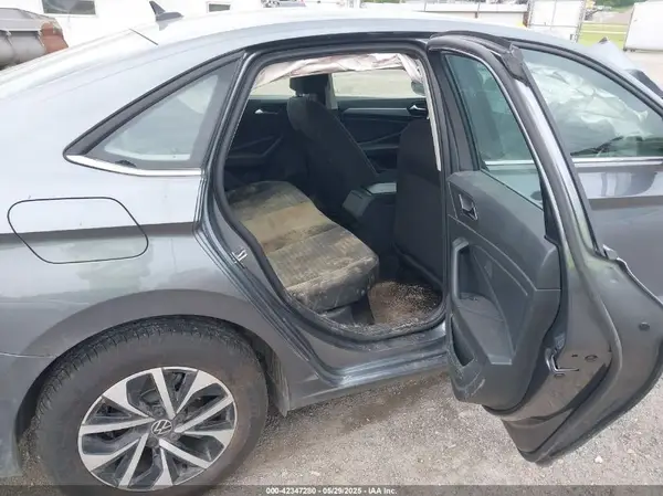 3VW5X7BU7SM050160 2025 VOLKSWAGEN JETTA - Image 8