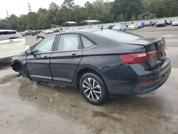 3VW5X7BU7SM095650 2025 VOLKSWAGEN JETTA - Image 2