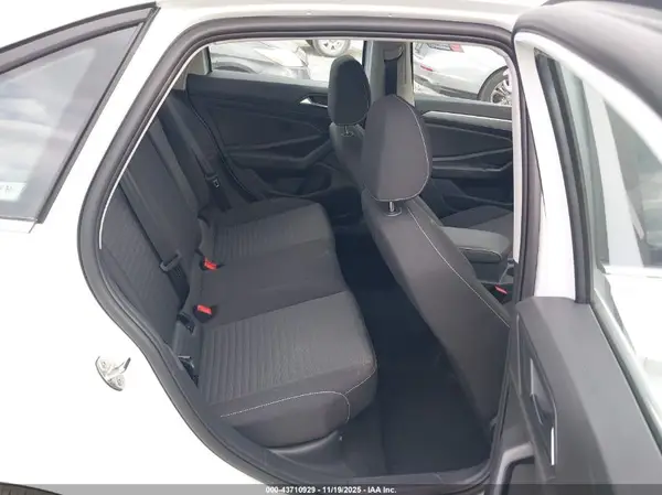 3VW5X7BU8SM057280 2025 VOLKSWAGEN JETTA - Image 8