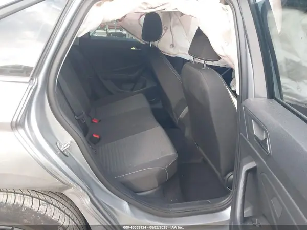 3VW5X7BU8SM071390 2025 VOLKSWAGEN JETTA - Image 8