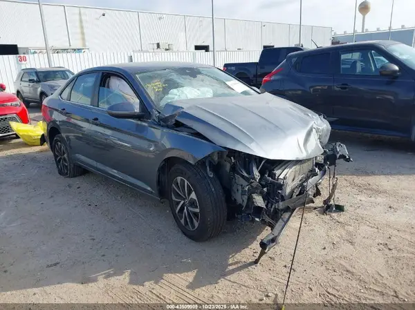 3VW5X7BU9SM009951 2025 VOLKSWAGEN JETTA - Image 1