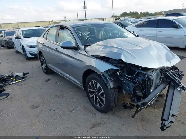 3VW5X7BU9SM108737 2025 VOLKSWAGEN JETTA - Image 1