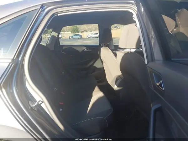 3VW5X7BUXSM095688 2025 VOLKSWAGEN JETTA - Image 8