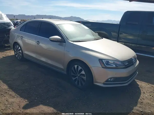 3VW637AJ0GM271419 2016 VOLKSWAGEN JETTA - Image 1