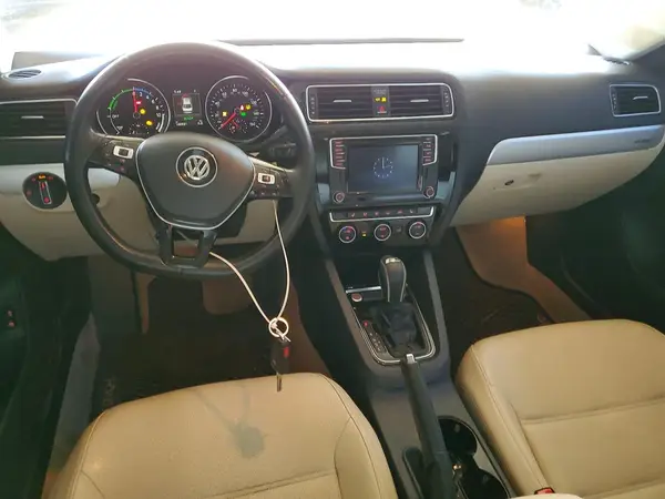 3VW637AJ4GM391059 2016 VOLKSWAGEN JETTA - Image 8