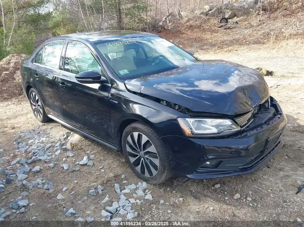 3VW637AJ6GM403597 2016 VOLKSWAGEN JETTA - Image 1