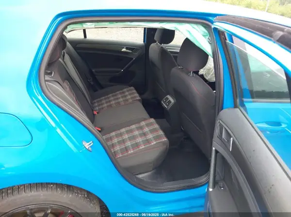 3VW6T7AU1KM009573 2019 VOLKSWAGEN GTI - Image 8