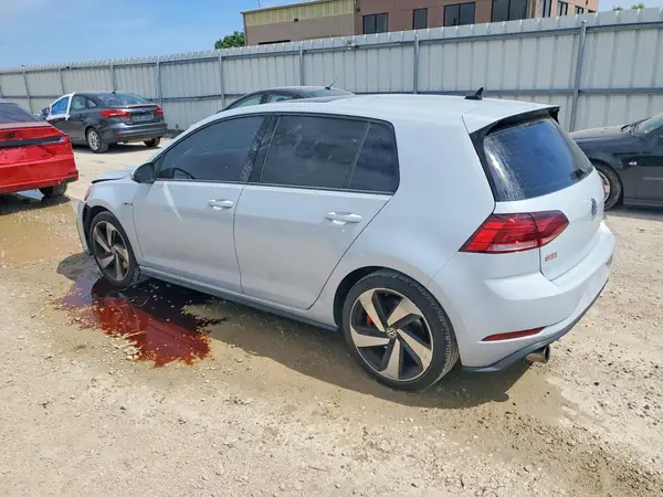 3VW6T7AU1KM033470 2019 VOLKSWAGEN GTI - Image 2