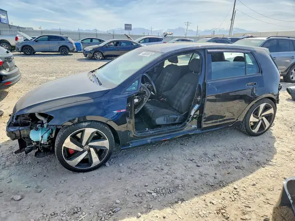 3VW6T7AU1LM016153 2020 VOLKSWAGEN GTI - Image 1
