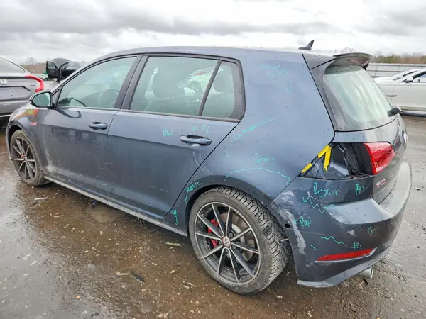 3VW6T7AU1MM011083 2021 VOLKSWAGEN GTI - Image 2