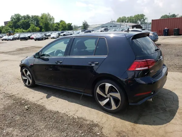 3VW6T7AU2KM038242 2019 VOLKSWAGEN GTI - Image 2