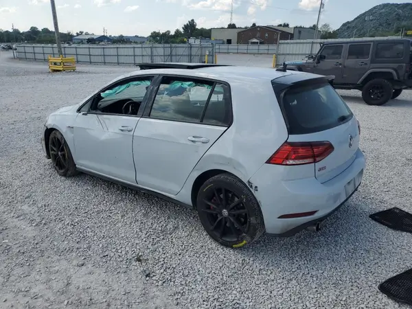 3VW6T7AU2MM008838 2021 VOLKSWAGEN GTI - Image 2