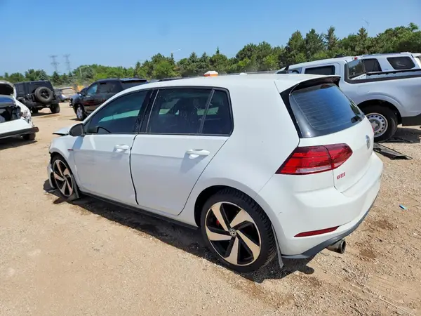 3VW6T7AU3LM012413 2020 VOLKSWAGEN GTI - Image 2