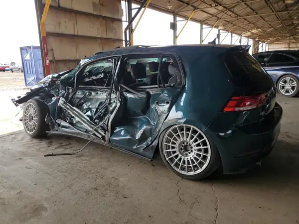 3VW6T7AU4KM001015 2019 VOLKSWAGEN GTI - Image 2
