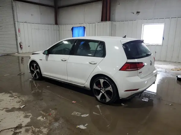 3VW6T7AU4KM027744 2019 VOLKSWAGEN GTI - Image 2