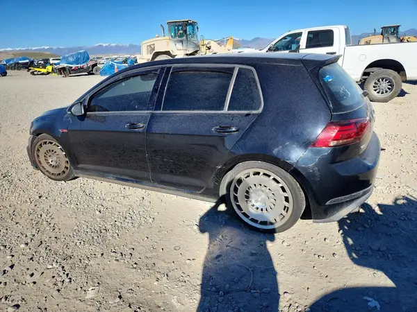 3VW6T7AU5KM002612 2019 VOLKSWAGEN GTI - Image 2