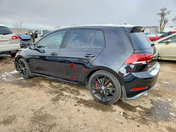3VW6T7AU5KM018731 2019 VOLKSWAGEN GTI - Image 2