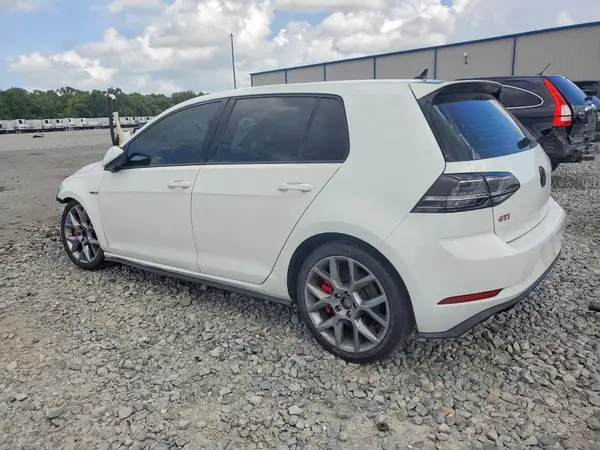 3VW6T7AU6KM022285 2019 VOLKSWAGEN GTI - Image 2