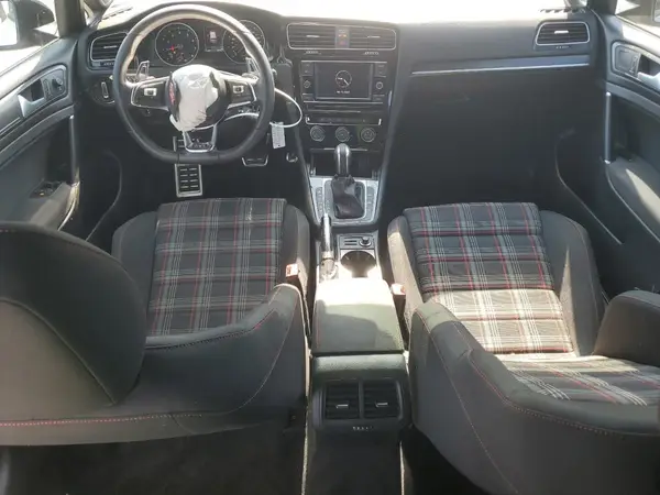 3VW6T7AU6MM007675 2021 VOLKSWAGEN GTI - Image 8