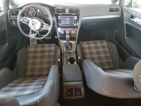 3VW6T7AU6MM009247 2021 VOLKSWAGEN GTI - Image 8