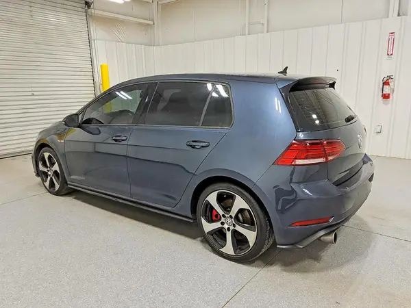 3VW6T7AU7KM014275 2019 VOLKSWAGEN GTI - Image 2