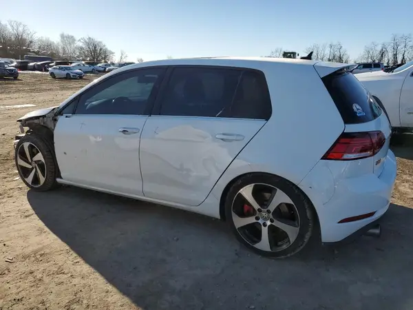 3VW6T7AU7KM018018 2019 VOLKSWAGEN GTI - Image 2