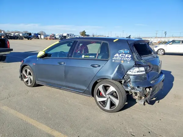 3VW6T7AU7KM018438 2019 VOLKSWAGEN GTI - Image 2