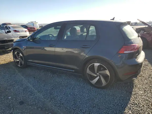 3VW6T7AU7KM036261 2019 VOLKSWAGEN GTI - Image 2