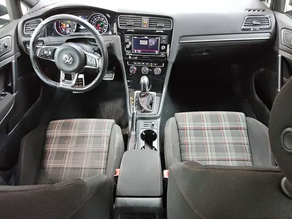 3VW6T7AU7LM005948 2020 VOLKSWAGEN GTI - Image 8