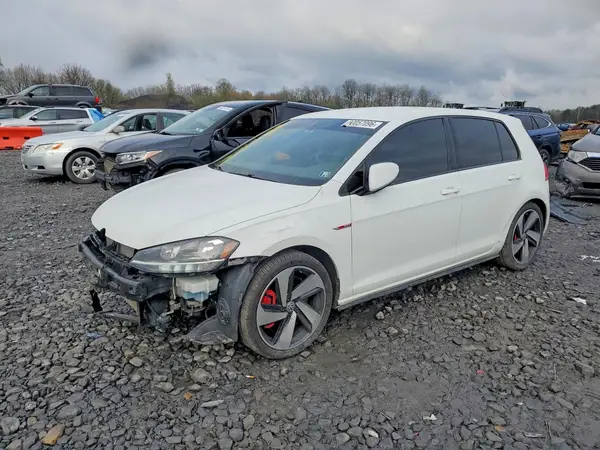3VW6T7AU7LM011703 2020 VOLKSWAGEN GTI - Image 1