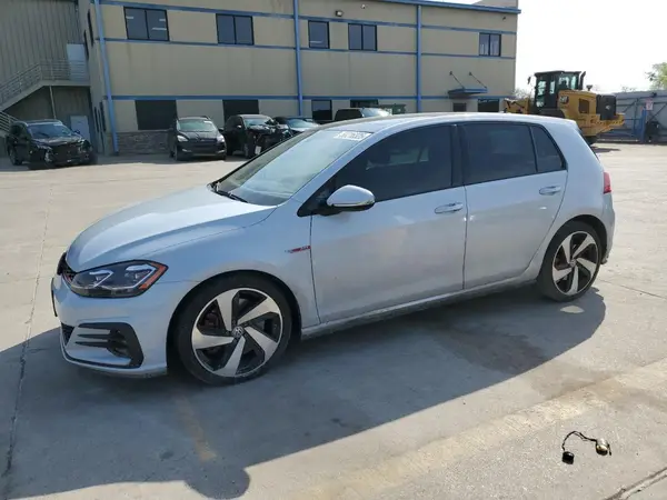 3VW6T7AU7LM016562 2020 VOLKSWAGEN GTI - Image 1