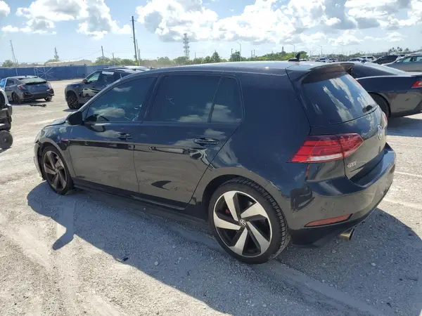 3VW6T7AU7MM009953 2021 VOLKSWAGEN GTI - Image 2