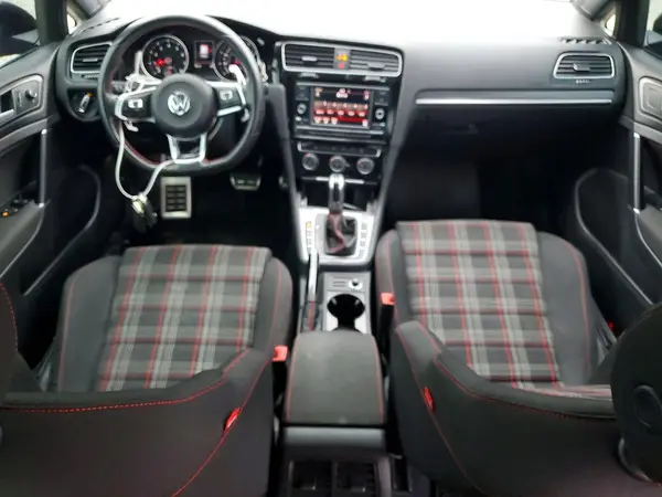 3VW6T7AU8KM013135 2019 VOLKSWAGEN GTI - Image 8