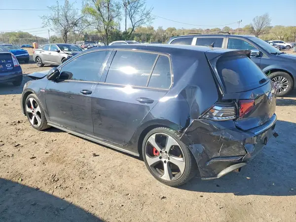 3VW6T7AU8KM018660 2019 VOLKSWAGEN GTI - Image 2