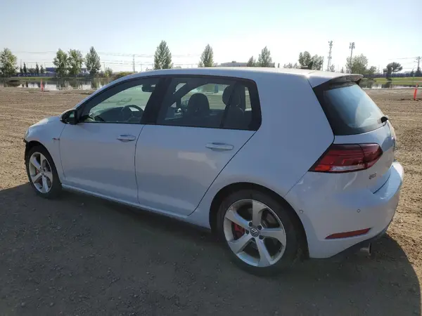 3VW6T7AU8KM032297 2019 VOLKSWAGEN GTI - Image 2
