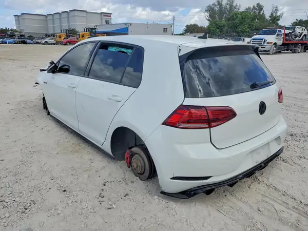 3VW6T7AU8LM013914 2020 VOLKSWAGEN GTI - Image 2