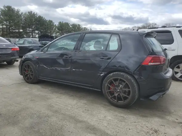 3VW6T7AU8MM010495 2021 VOLKSWAGEN GTI - Image 2