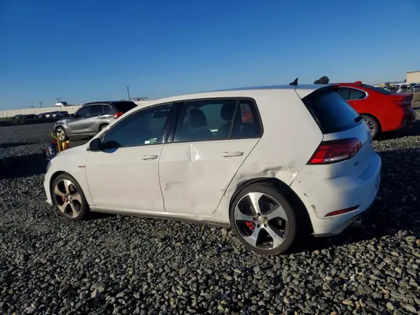 3VW6T7AU9KM015492 2019 VOLKSWAGEN GTI - Image 2