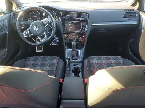 3VW6T7AU9KM015492 2019 VOLKSWAGEN GTI - Image 8