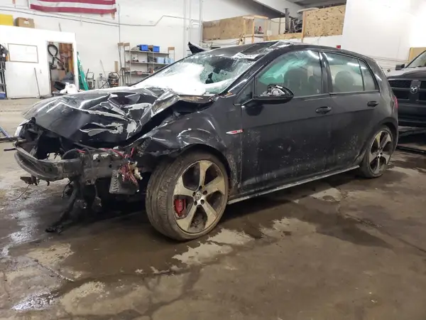 3VW6T7AU9KM027397 2019 VOLKSWAGEN GTI - Image 1