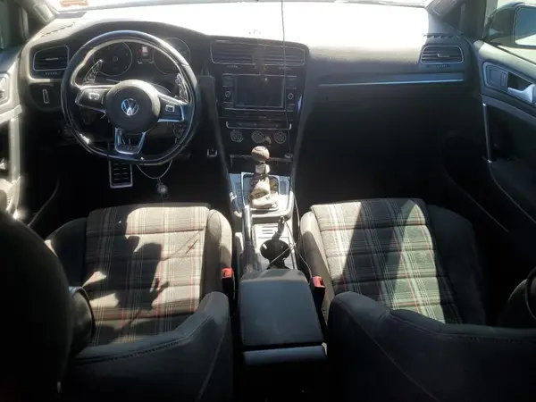 3VW6T7AUXKM030969 2019 VOLKSWAGEN GTI - Image 8