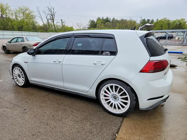 3VW6T7AUXLM012439 2020 VOLKSWAGEN GTI - Image 2