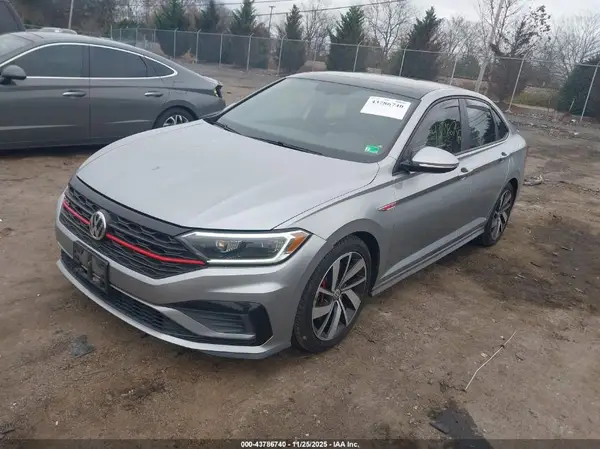 3VW6T7BU0KM205423 2019 VOLKSWAGEN JETTA - Image 2