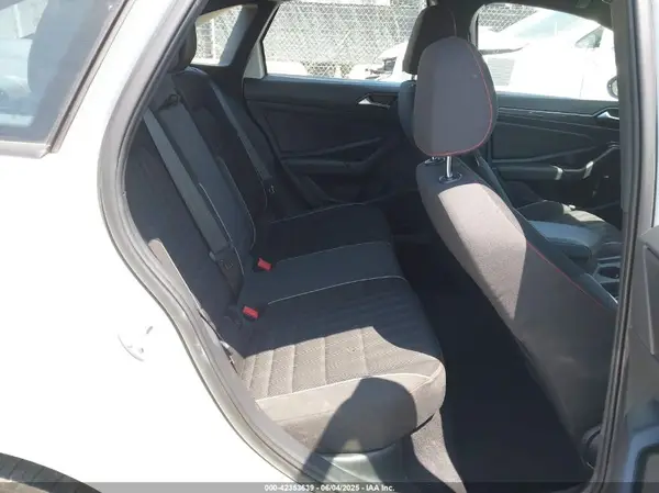 3VW6T7BU1KM163957 2019 VOLKSWAGEN JETTA - Image 8